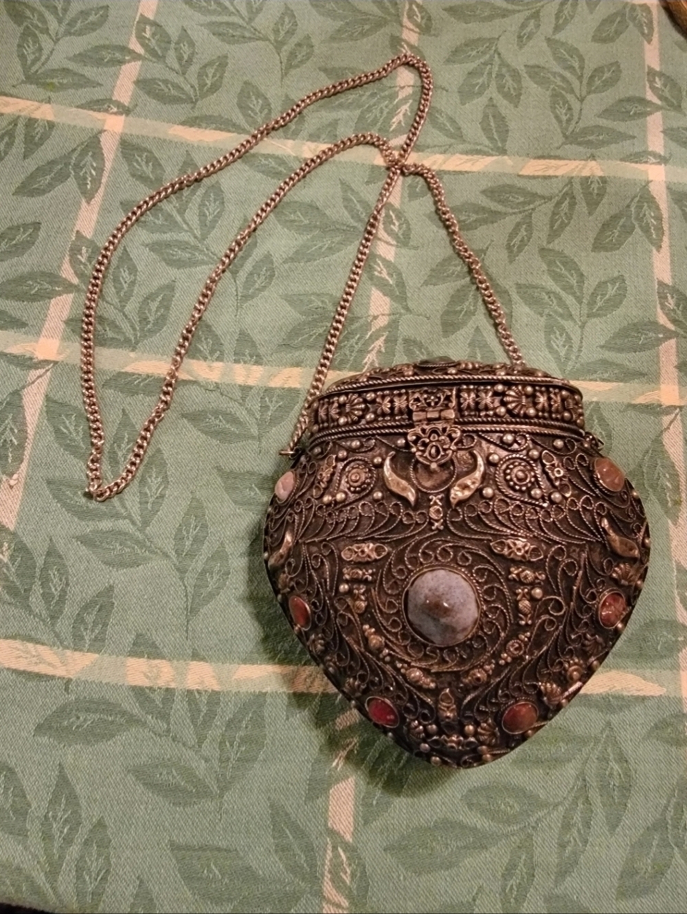 Vintage Metal 1960s Purse With Stones